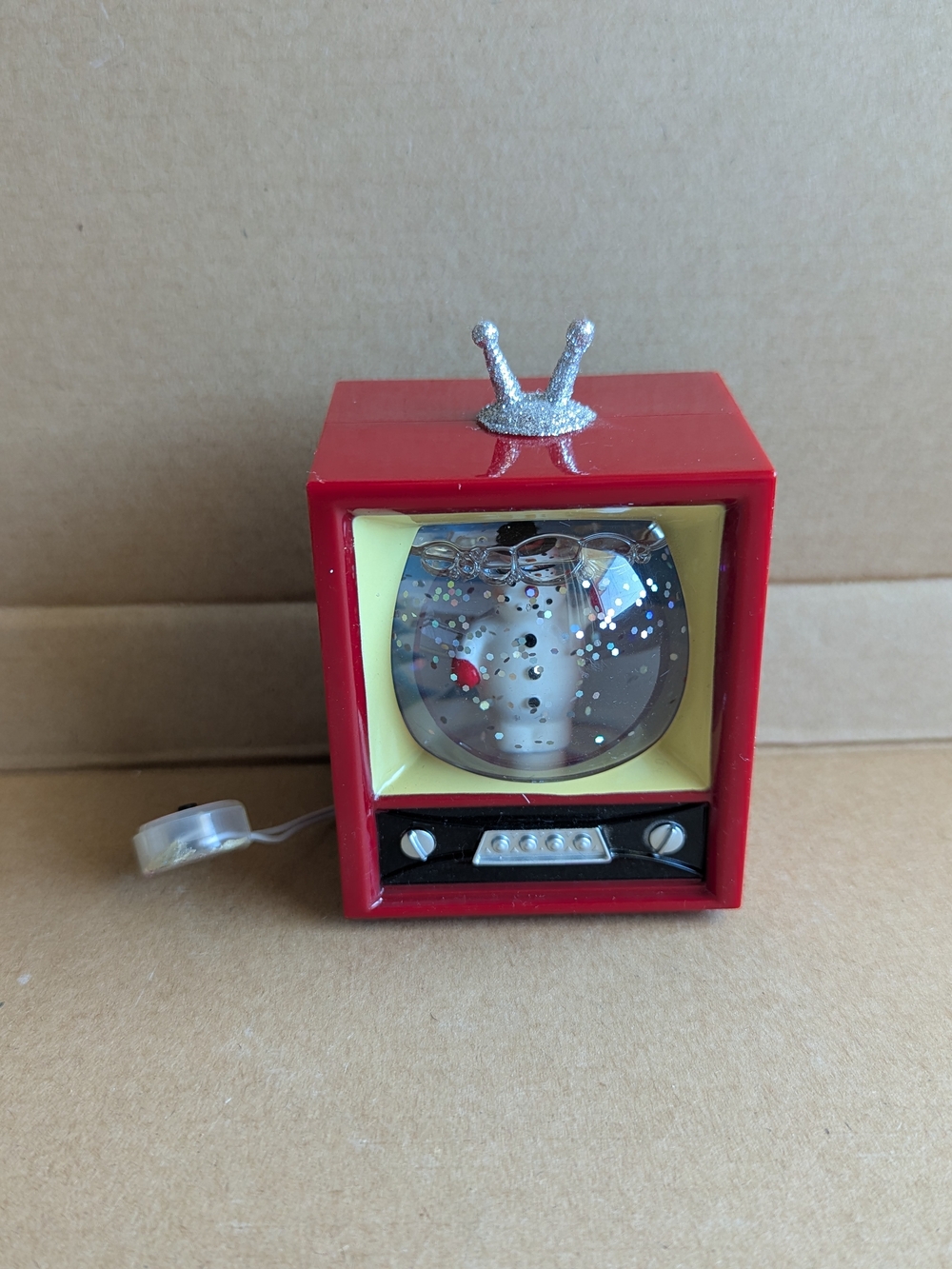 VTG Retro Red Television TV Snowman Water Globe Snow Globe Lighted Ornament